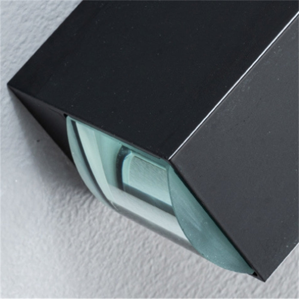 D1036-Gufoo Outdoor Light